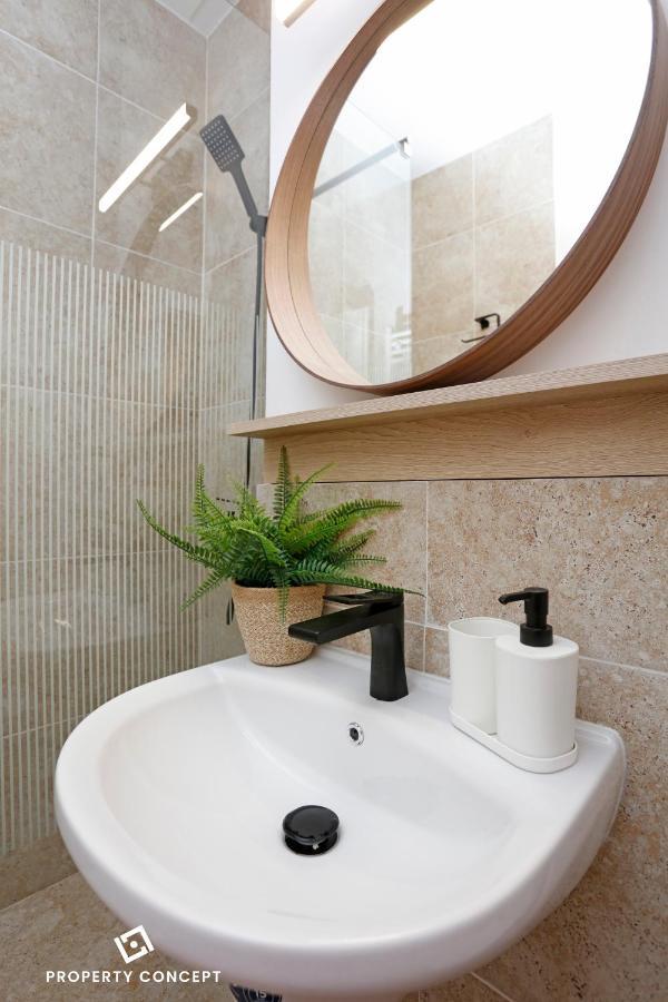 Plaza Residence Studio 6 Bucarest Esterno foto